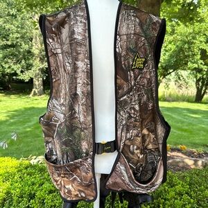 HUNTER SAFETY SYSTEM HARNESS